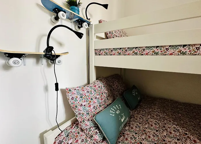 Renove Dans Demeure Historique - Remblai Des Sables! * 莱萨布勒-多洛讷